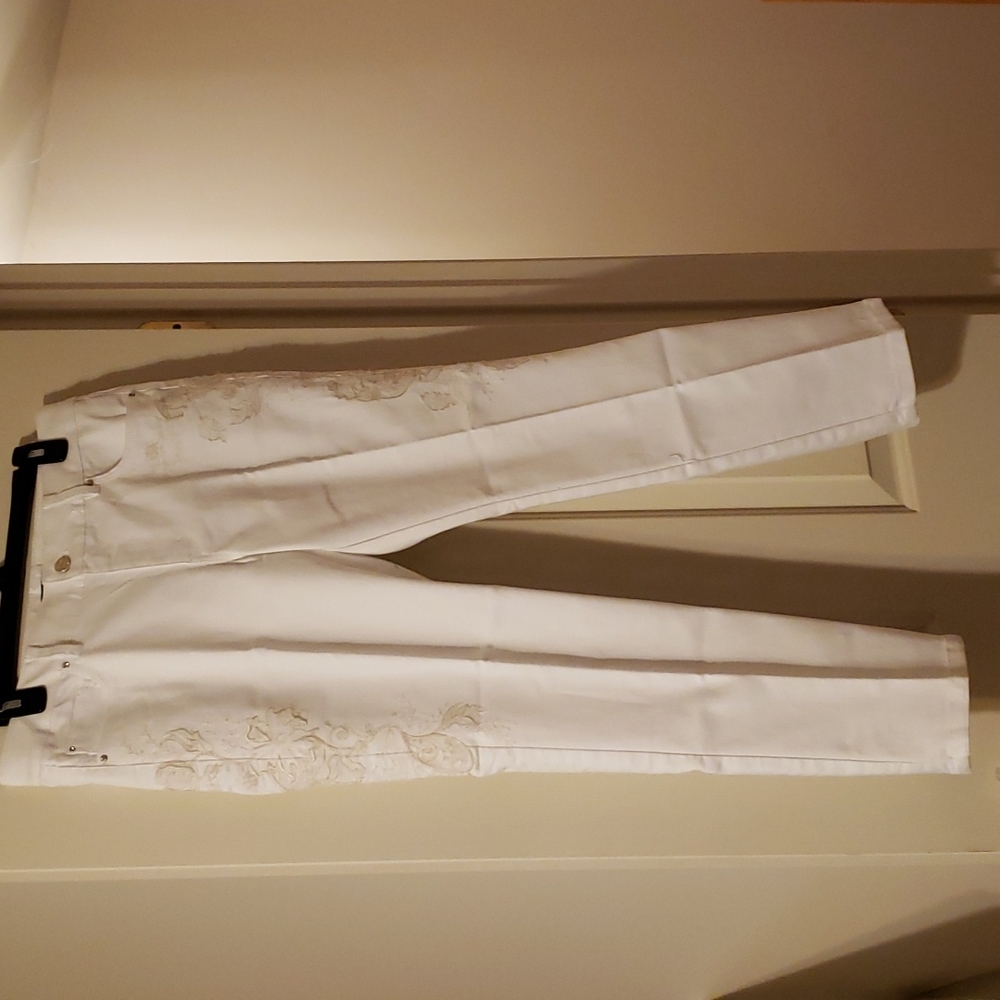 NWT WHBM White Blanc Slim Ankle Jeans Size 8S